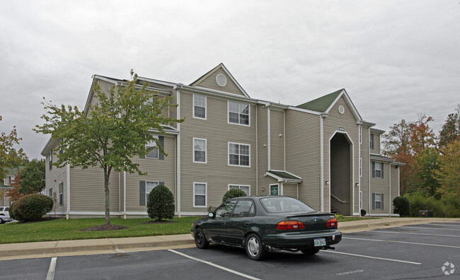 Building Photo - Mallard Cove Apartments