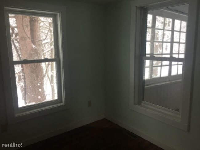 Building Photo - 2 br, 1 bath House - 953 Lawrence Ave