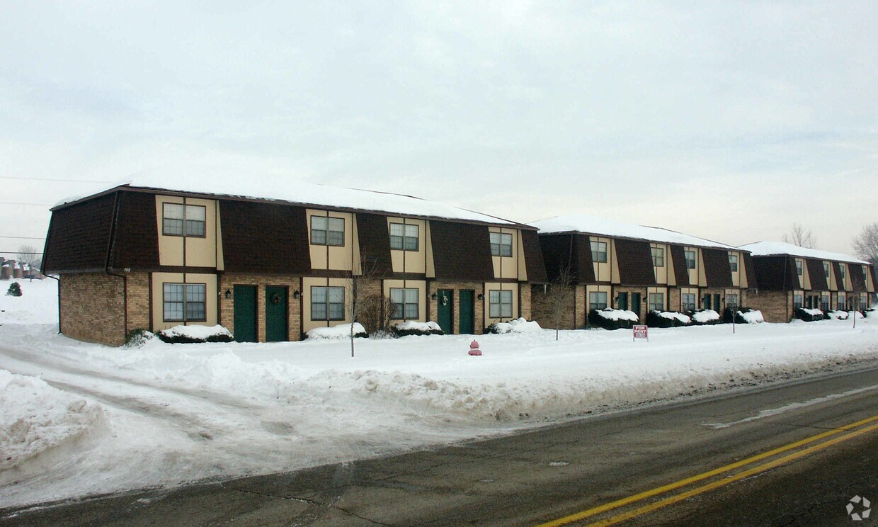 Foto principal - 704 Trenton Rd