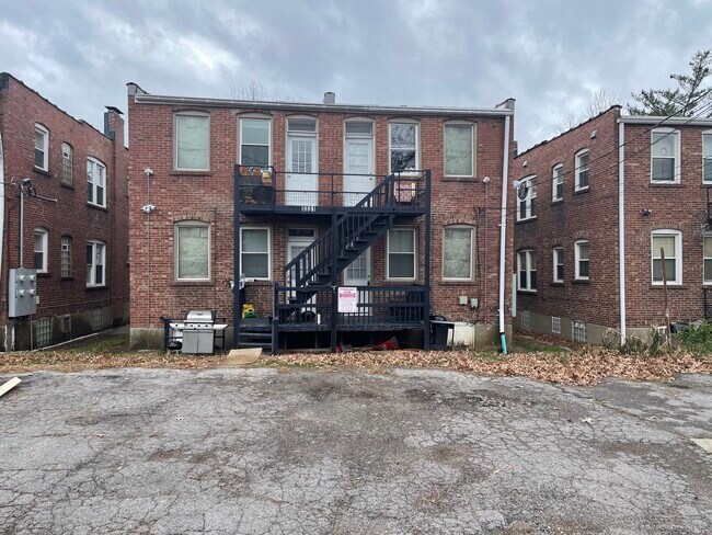 Foto del edificio - 5331 Bancroft Ave