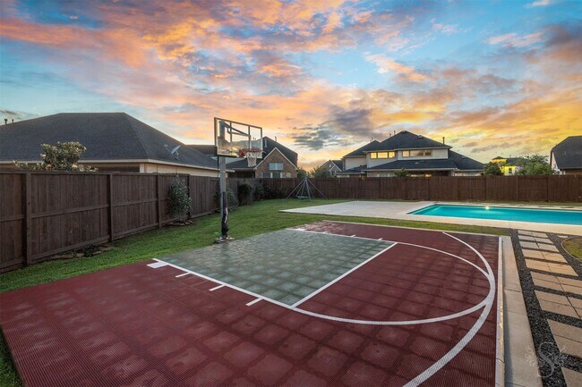 Building Photo - 28110 Bayou Cove Ct