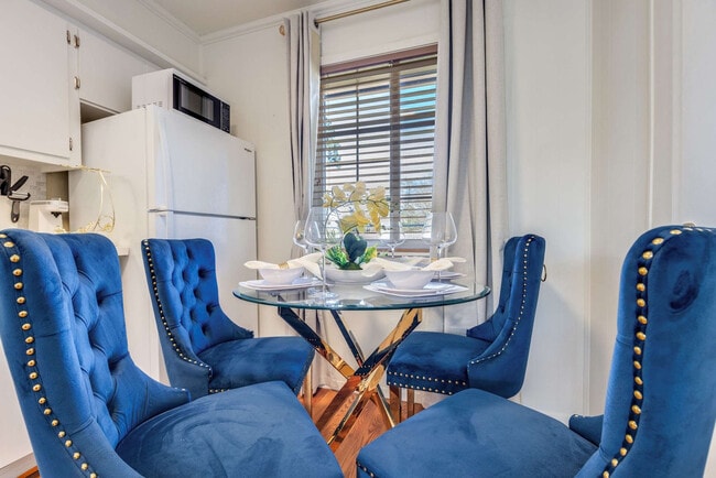 Foto del edificio - 216 Mitchell St