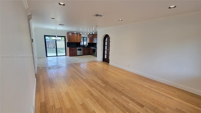 Foto del edificio - 7161 Pershing St