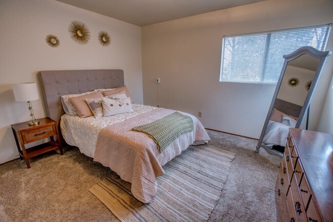 Building Photo - Golden Pond Senior Apartment Homes