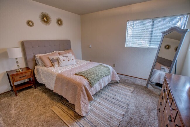 Foto del edificio - Golden Pond Senior Apartment Homes