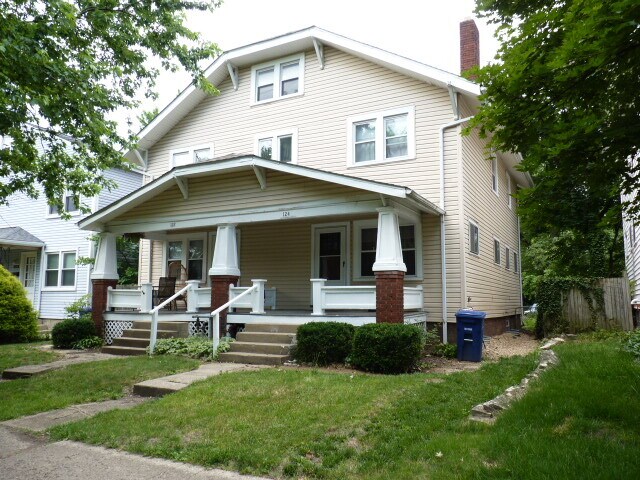 Primary Photo - 124 E Tompkins St