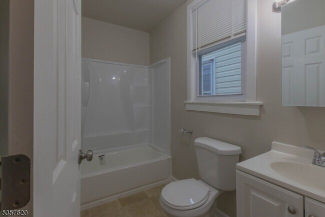 Foto del edificio - 257 S 8th St