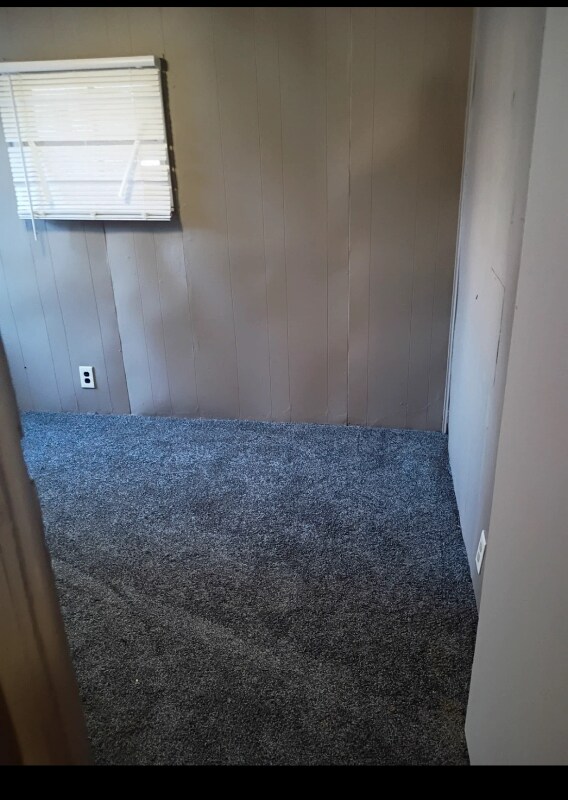 Foto del edificio - 6408 Kennedy Ave