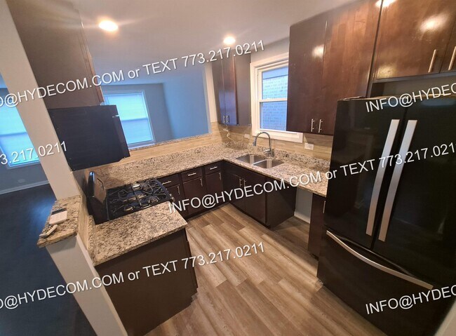 Building Photo - 1329 W 110th Pl