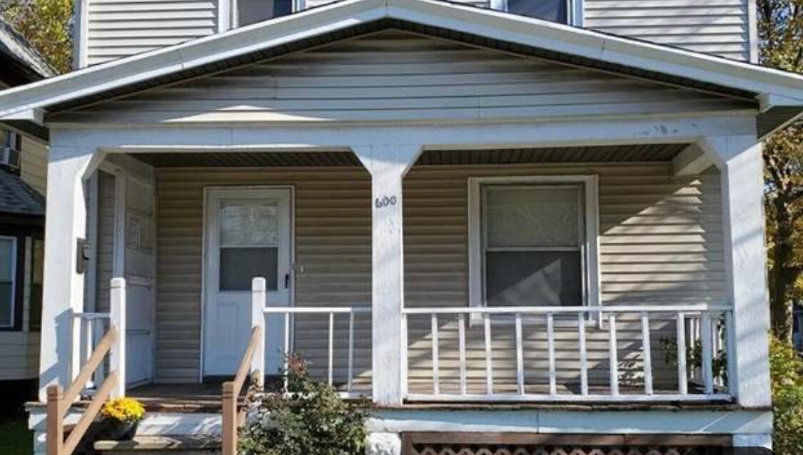 Building Photo - 600 Thurston Rd