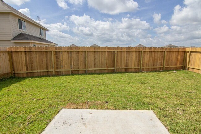 Building Photo - 17011 Lacey Bell Ln