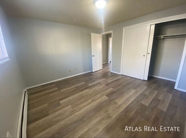 Building Photo - 2855 W Montebello-2