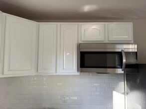 Building Photo - 80 Campbell Ave