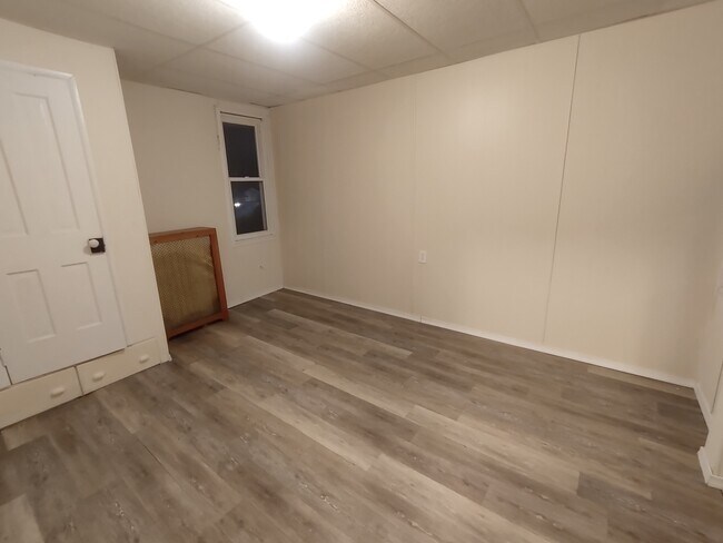 Dormitorio #2 - 620 Deacon St