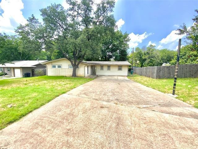 Foto principal - 5504 Winifred Dr