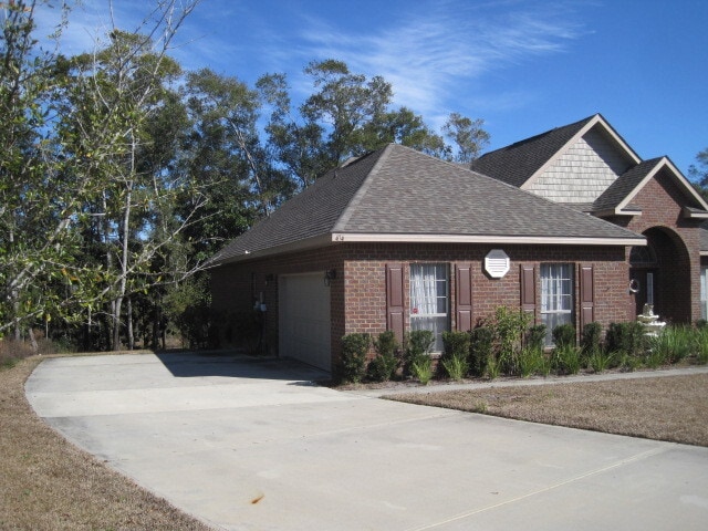 Building Photo - 474 Mango Ln