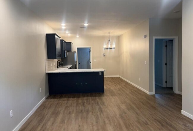 Foto del edificio - 2218 3rd St