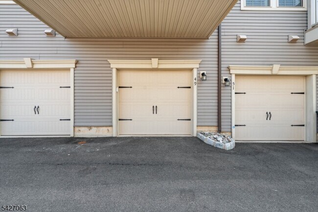 Foto del edificio - 49 Robeson St