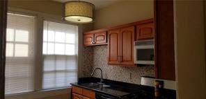 Building Photo - 3 br, 2 bath House - 4507 S. Derbigny St.