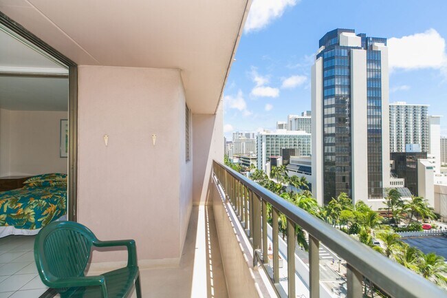 Foto del edificio - Royal Kuhio 1b1b1parking Fully Furnished i...