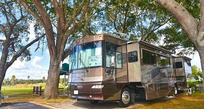 Foto del edificio - Silver Dollar Golf, Trap Club & RV Resort