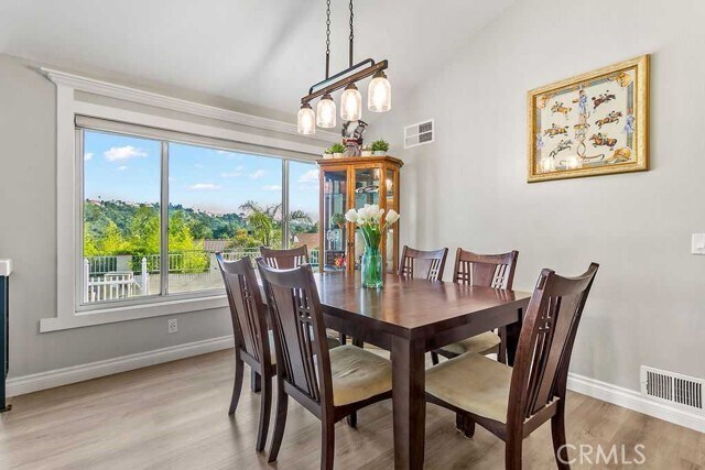 Foto del edificio - 1427 Pecan Grove Dr