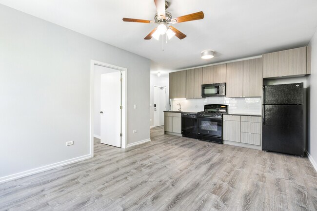 Foto del edificio - 4875 N Magnolia Ave