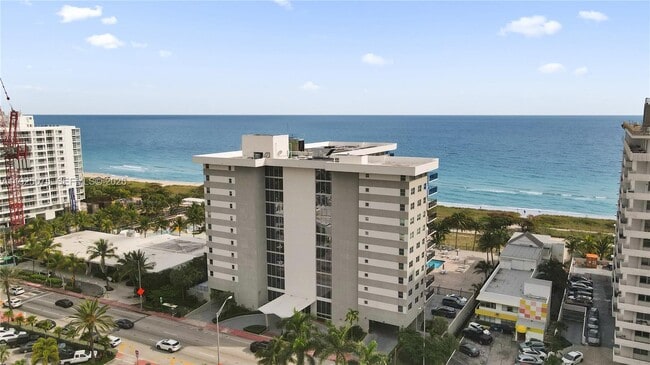 Building Photo - 9273 Collins Ave