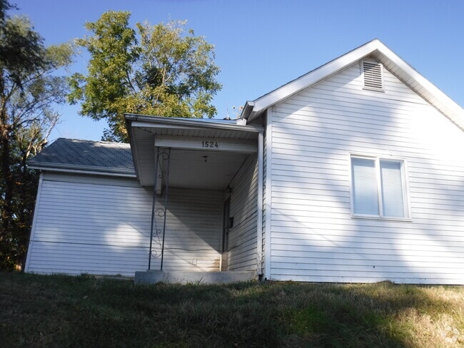 Building Photo - 1524 N 10th St