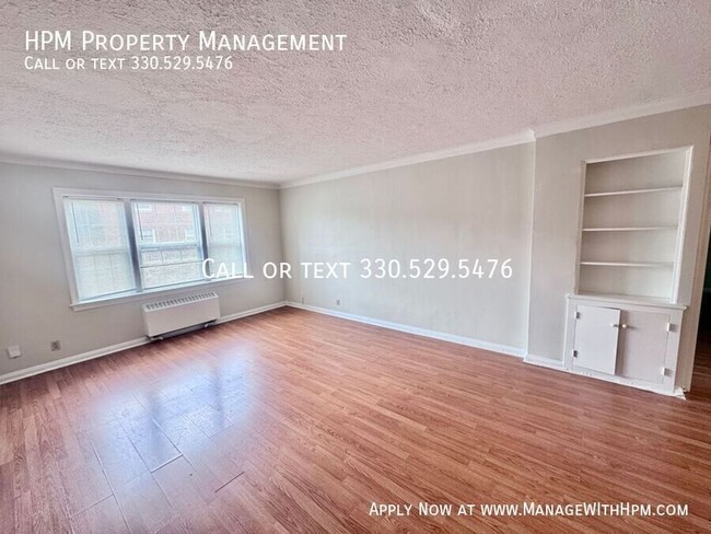 Building Photo - 20845 Chagrin Blvd