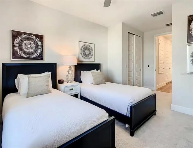 Foto del edificio - 856 Driving Range Ct