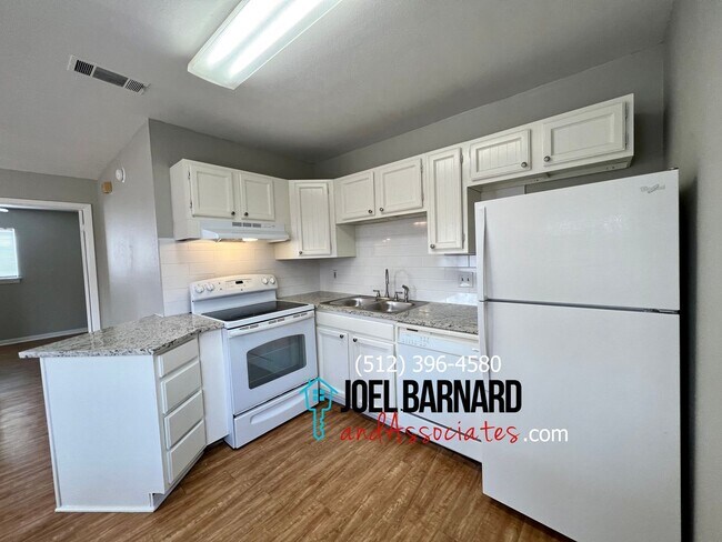 Building Photo - 1632 Post Road 4-Plex