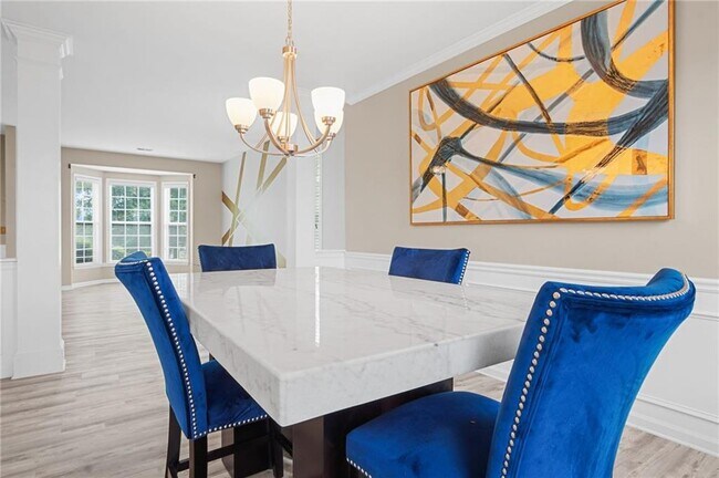 Foto del edificio - 735 Stillrock Dr SW