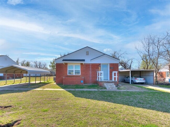 Photo - 705 N Key Blvd House
