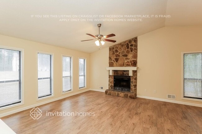 Building Photo - 6712 Songwood Dr