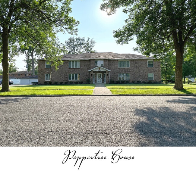 Peppertree House - 220 Peppertree Dr
