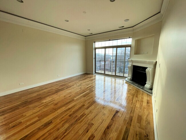 Foto del edificio - 4518 N Kedzie Ave