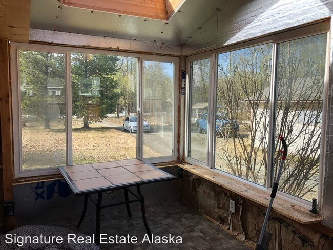 Foto del edificio - 3 br, 2 bath House - 1451 E. Fairview Loop