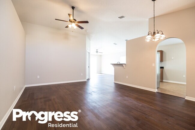 Foto del edificio - 5470 Silver Thistle Ln