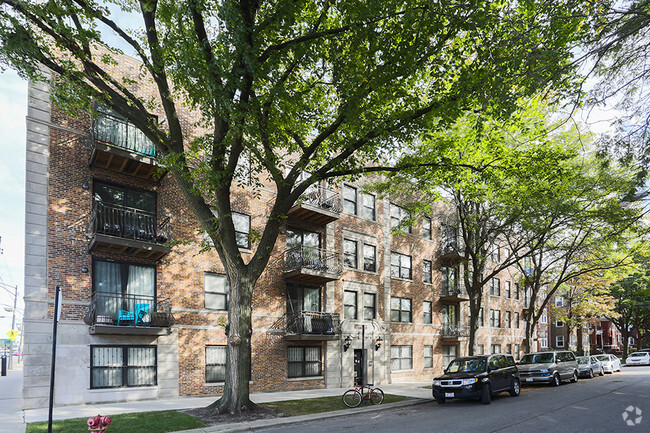 Building Photo - Lincoln Square Commons - 4759 N Maplewood Ave