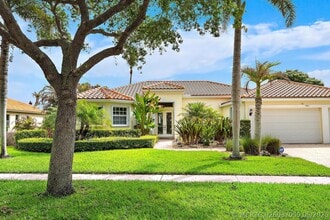 Building Photo - 9907 SE Osprey Pointe Dr