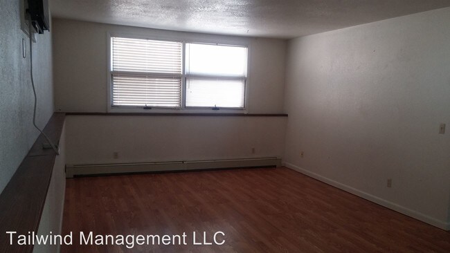 Foto del edificio - 3021 Colton Blvd
