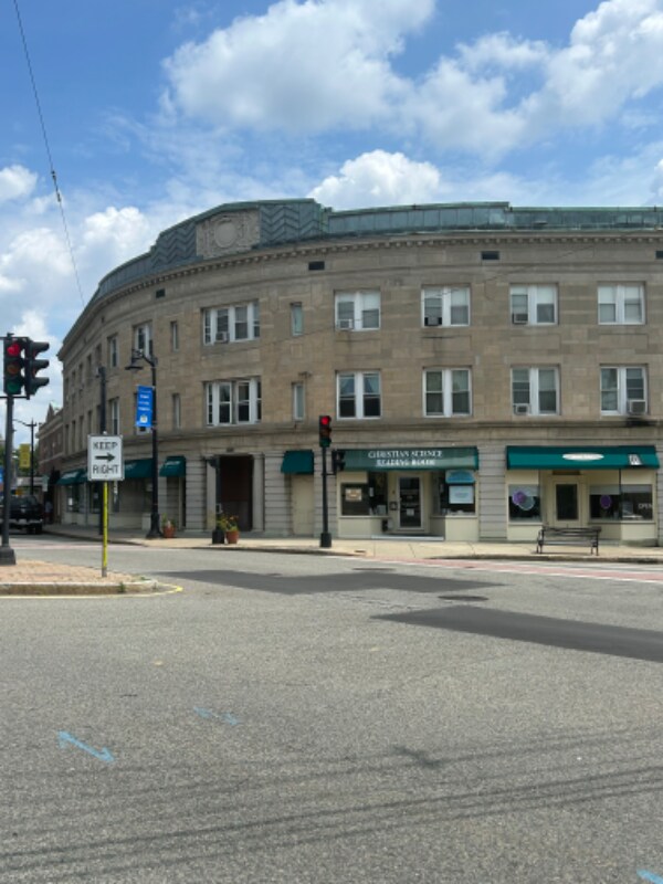 738 Washington St Unit 27, Norwood, MA 02062 Room for Rent in Norwood