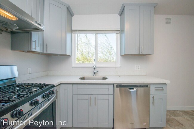 Foto del edificio - 1132 Parker St