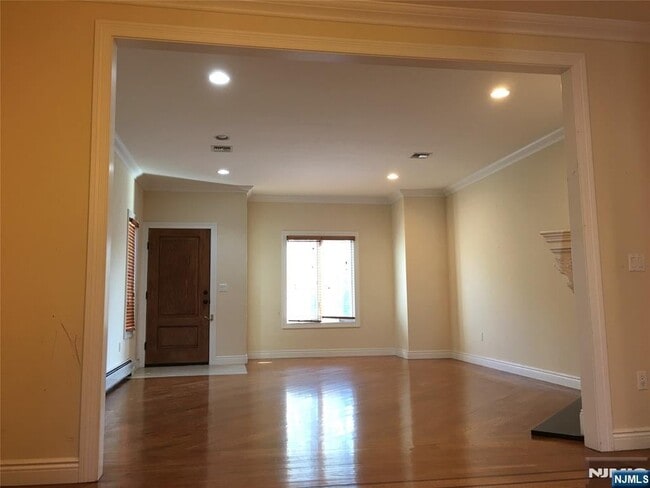 Foto del edificio - 413 Westview Pl