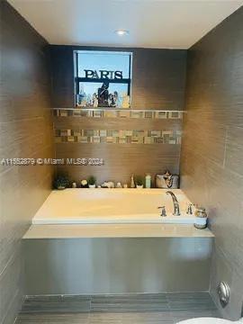 Building Photo - 2233 Calais Dr