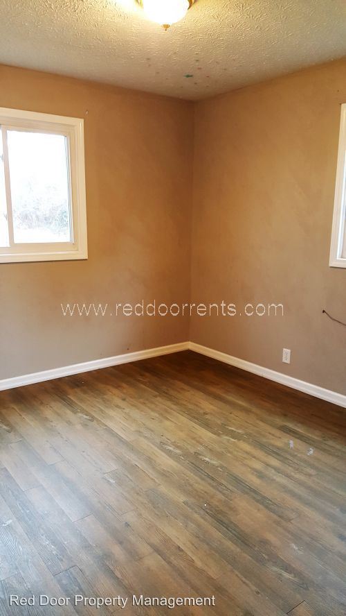 Foto del edificio - 5325 E Hill Dr