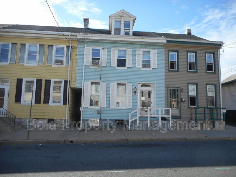 Primary Photo - 1020 Mifflin St