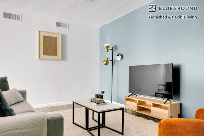 Foto del edificio - 115 N Wetherly Dr