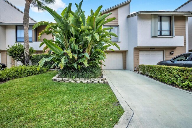 Foto del edificio - 22845 Ironwedge Dr